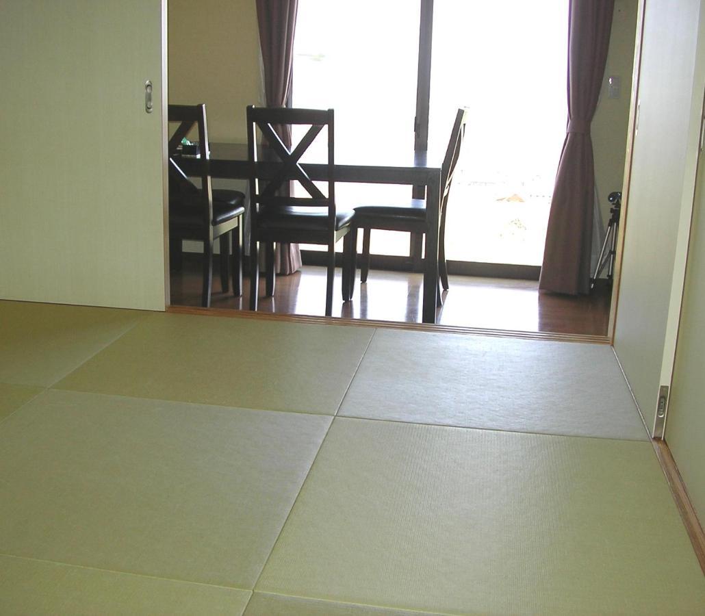 民泊コスモス Apartment Toyama Luaran gambar